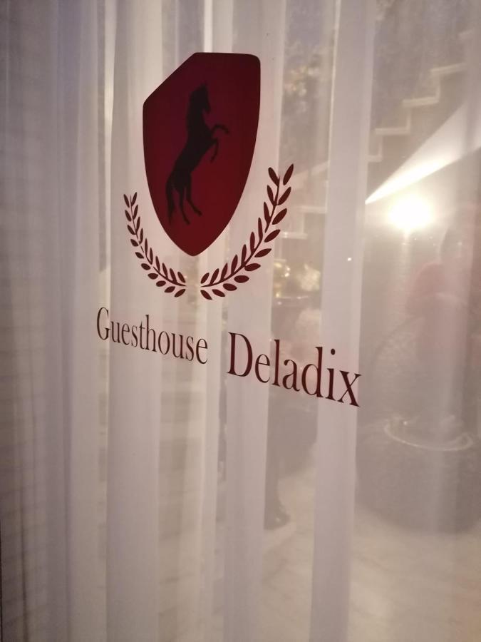 Guesthouse Deladix 하셀트 외부 사진