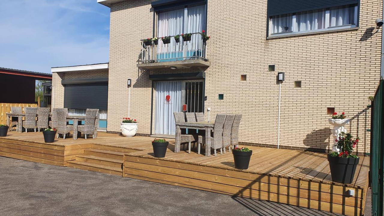 Guesthouse Deladix 하셀트 외부 사진