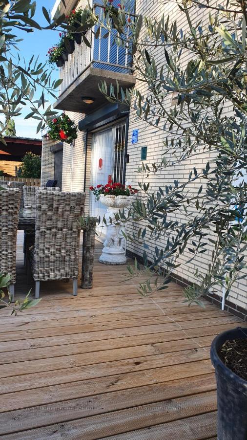 Guesthouse Deladix 하셀트 외부 사진